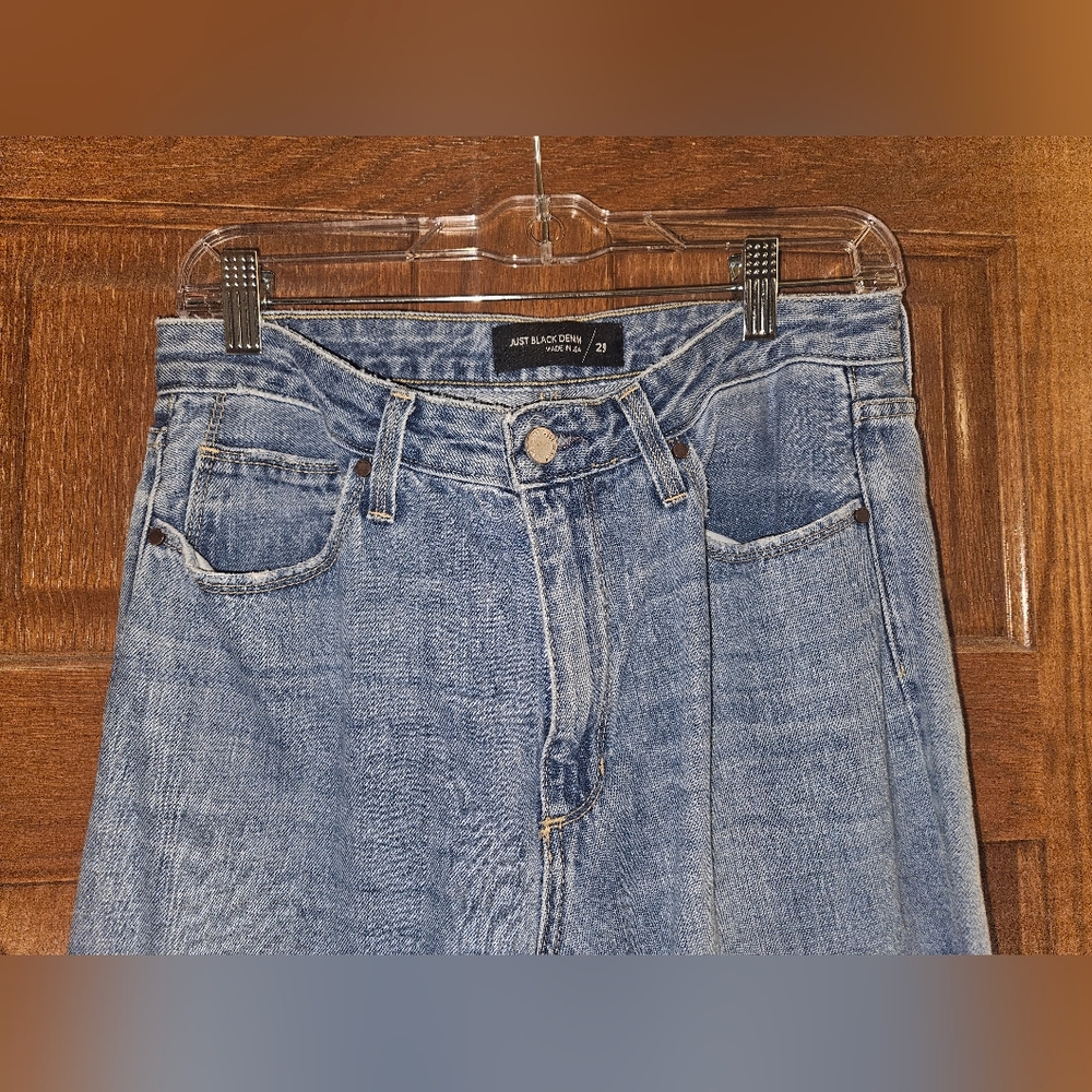 Sold. - Picture 2 of 13
